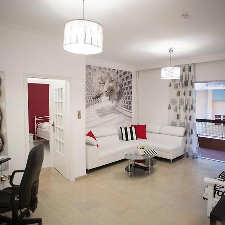 Cozy Apartment With Sea View Next To Marina Zeas Πειραιάς Εξωτερικό φωτογραφία