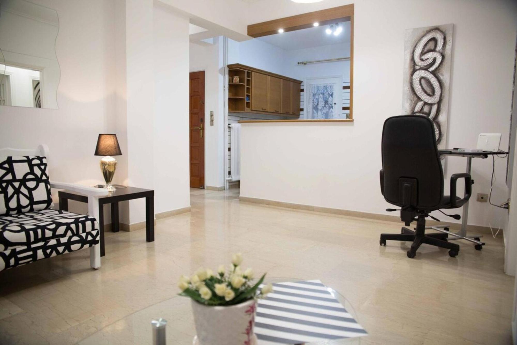 Cozy Apartment With Sea View Next To Marina Zeas Πειραιάς Εξωτερικό φωτογραφία