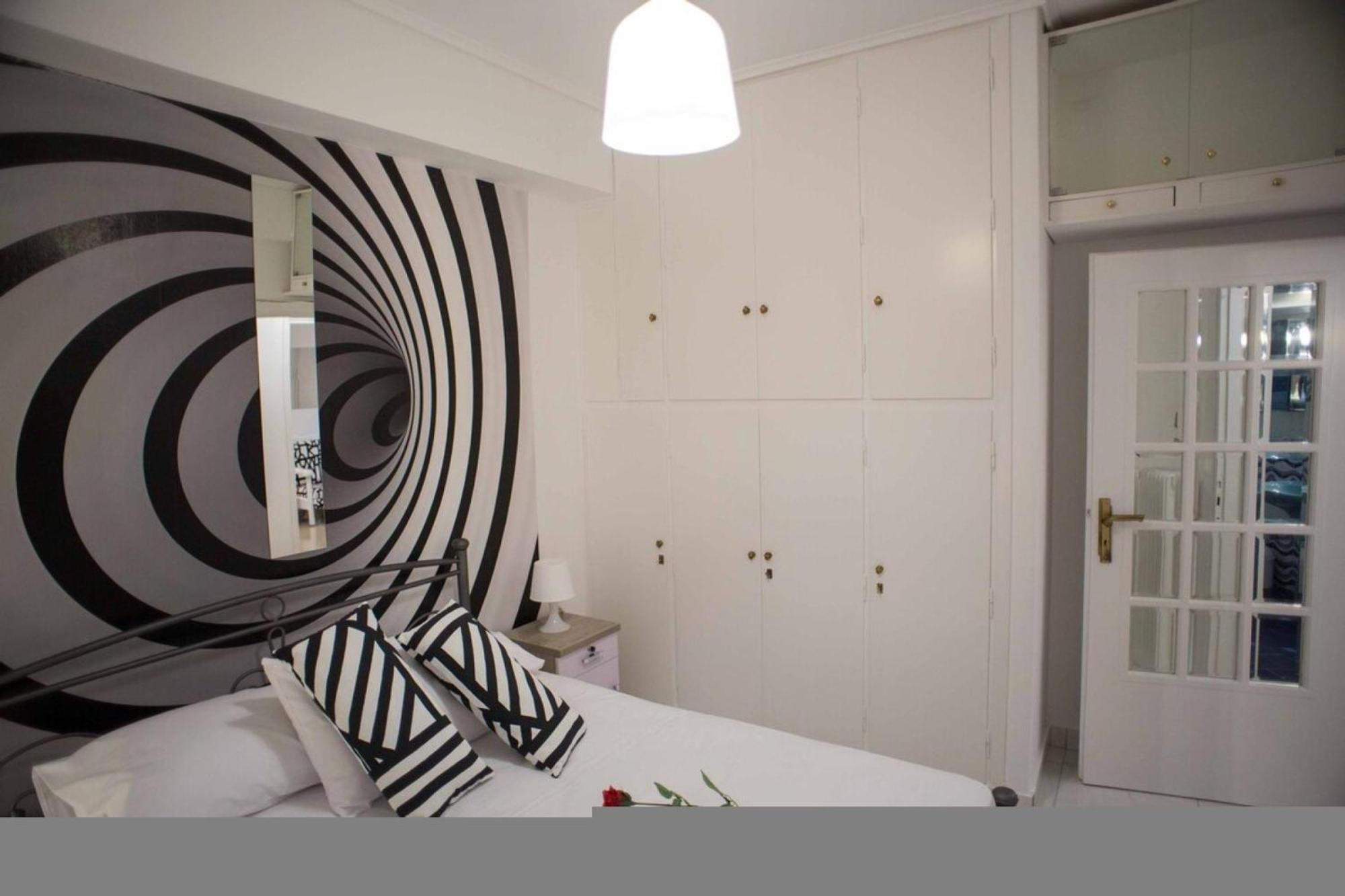 Cozy Apartment With Sea View Next To Marina Zeas Πειραιάς Εξωτερικό φωτογραφία